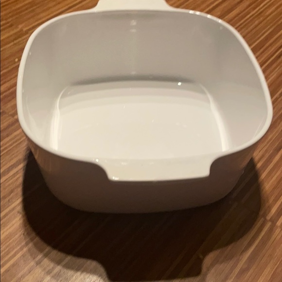 Vintage Corning just white 5L casserole with Pyrex lid - Picture 6 of 16